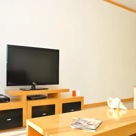 Hébergement de vacances Townhouse In Pateo Near Albufeira Beaches