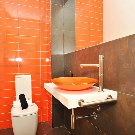 Hébergement de vacances Townhouse In Pateo Near Albufeira Beaches Albufeira